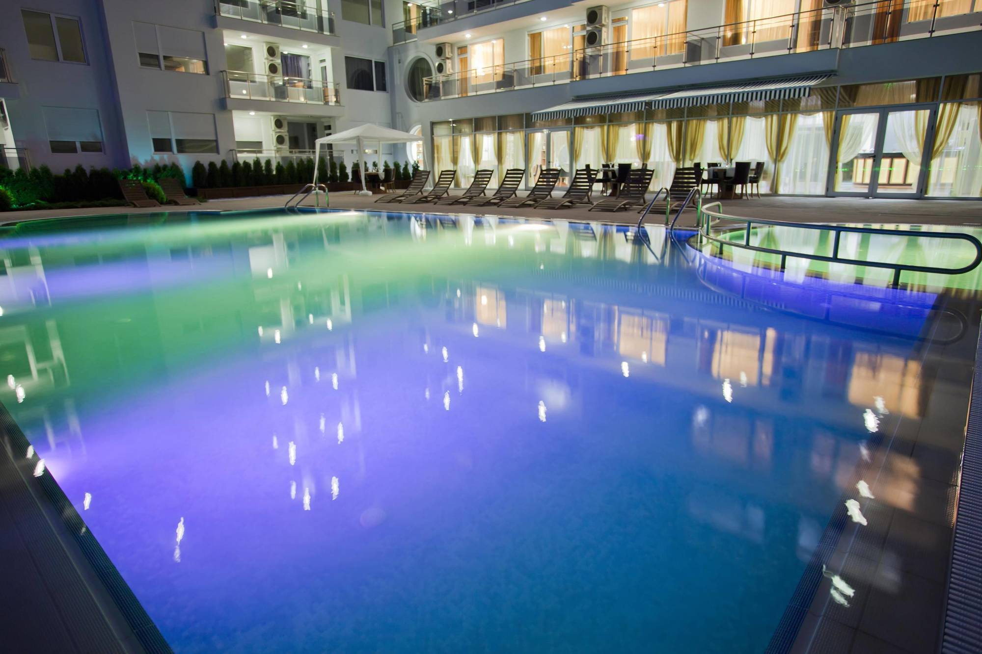 Hotel Incognito 帕莫瑞 外观 照片