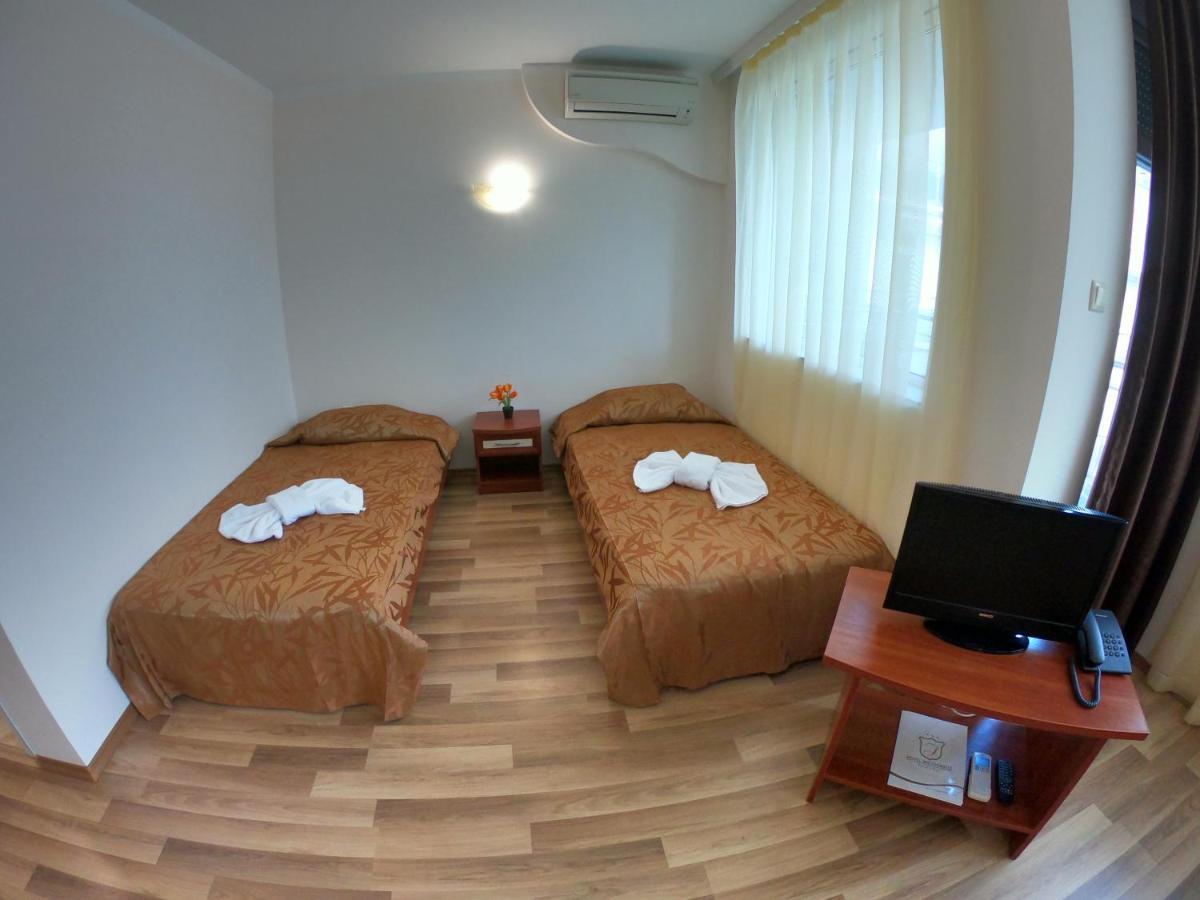 Hotel Incognito 帕莫瑞 外观 照片